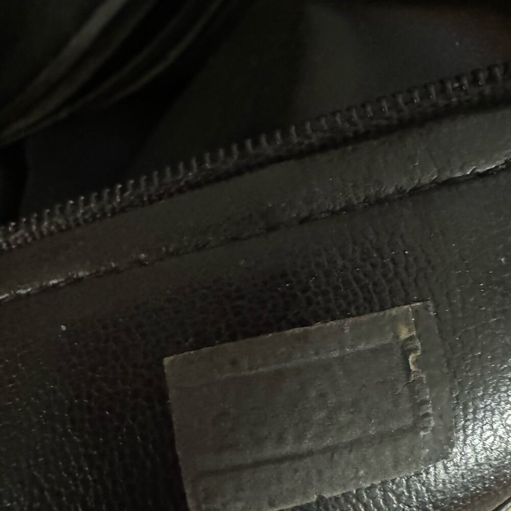 Vintage Chanel Tote- Lambskin Quilted Leather w/ CC Charm- - Picture 5 of 15